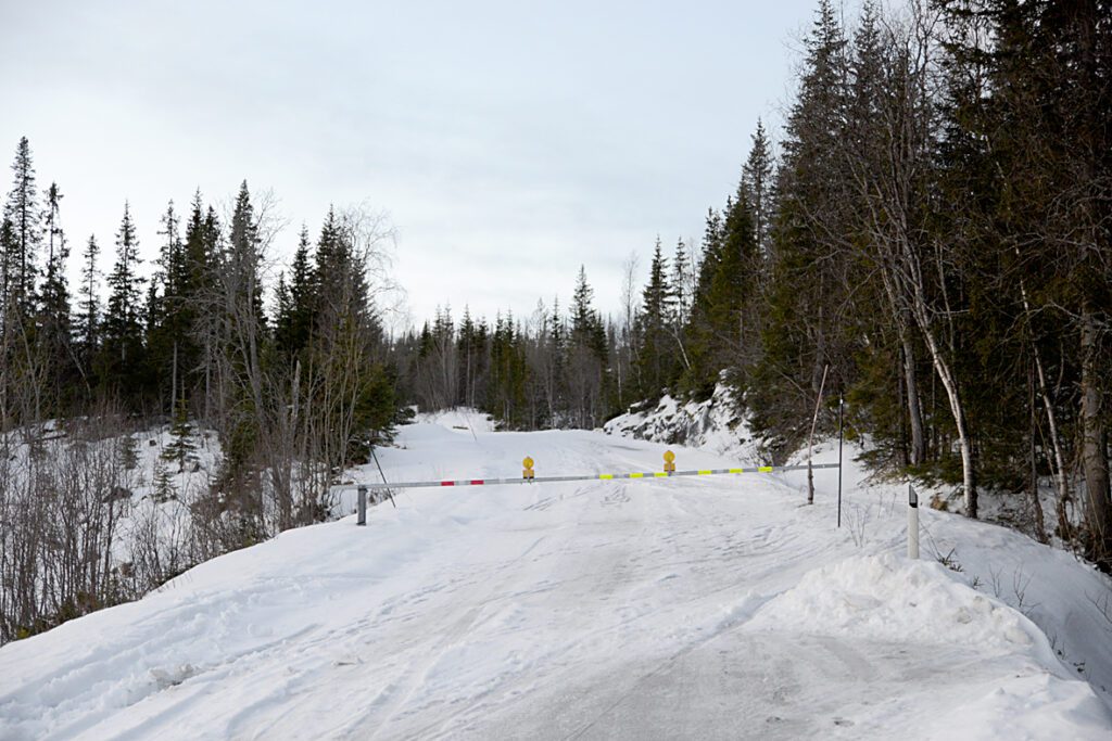 Korgfjellveien er nå stengt ved skytterbanen.