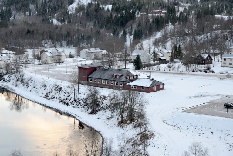 De som ønsker informasjon om kommunereform finner ikke denne på Korgen samfunnshus. Der blir det kultur, mens Korgen menighetshus for anledningen blir meningshus.