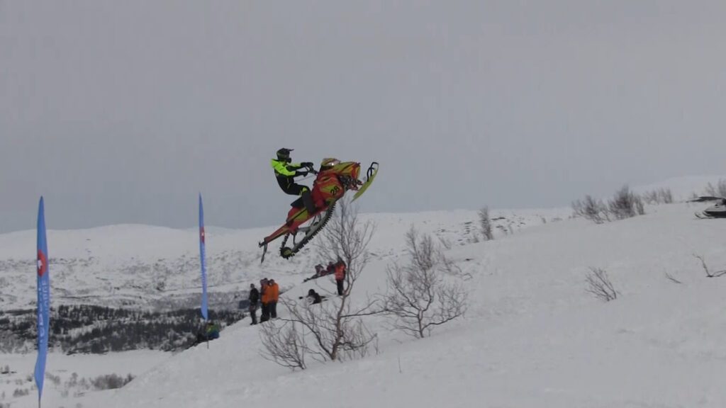 Hillclimb ble nok høydepunktet under vinterfestivalen med ca 1.200 tilskuere og heftig kjøring.