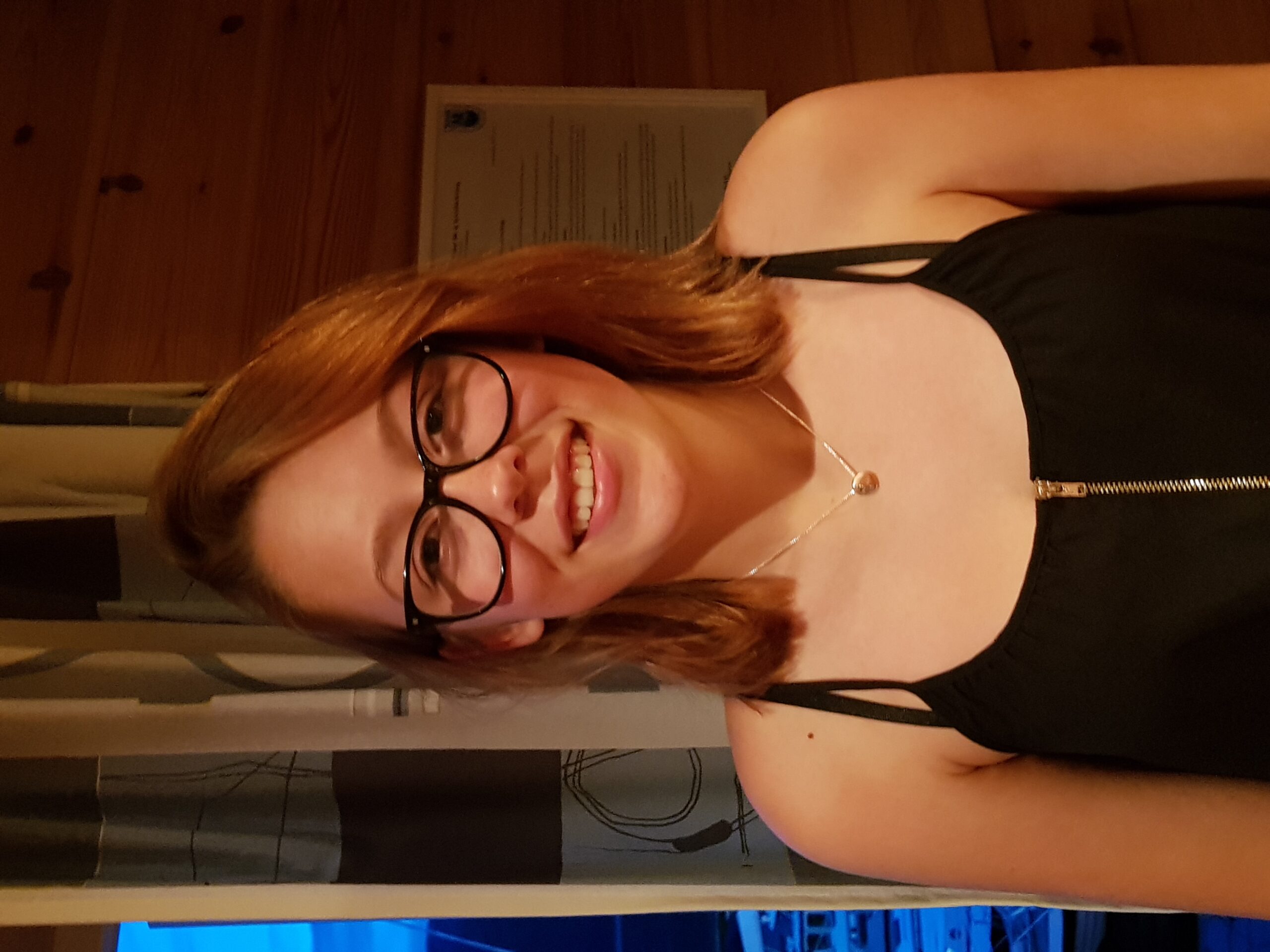 Sarah Eline er ei tøff jente som ønsker å bryte tabuer for å hjelpe andre.