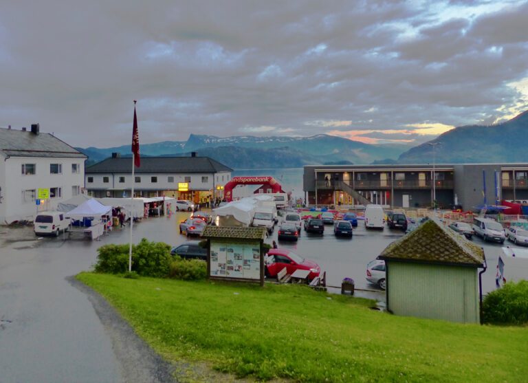 Slik kan det også være på torget. Her under Båt og fjordfestivalen i 2016.