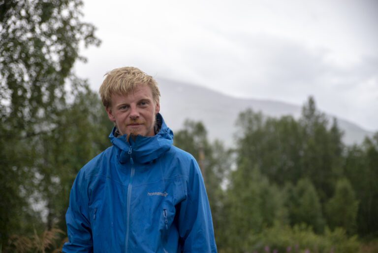 Jonas Koll Bergvik Amundsen har møtt på regnet