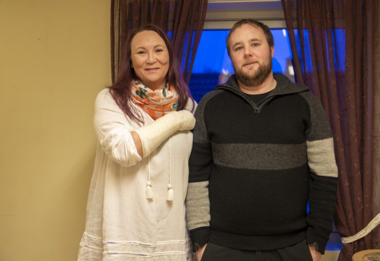 Rønnaug Storbæk og Anders Martin Oldernes gleder seg til å gi kommunens innbyggere bedre utsikt.