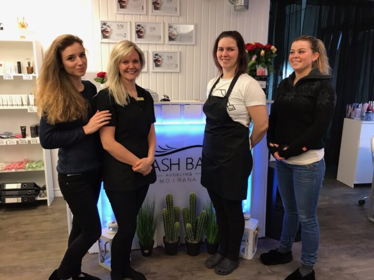 Fra v. Nataliia Krainia, Maria Mortensen, Kate-Mari Hilstad Stien, Lisa Hanssen.