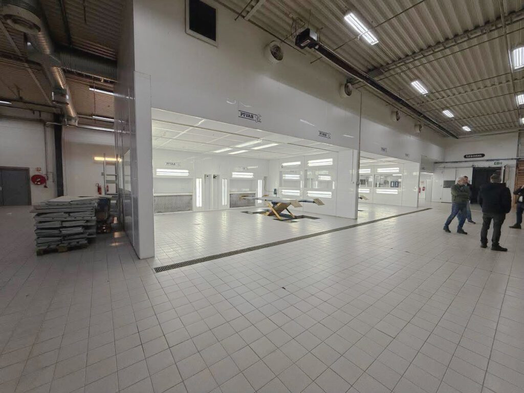 Innflyttingsklart. Verkstedlokalene på Bjerka er klare for å tas i bruk. FOTO: Helgeland Bilservice